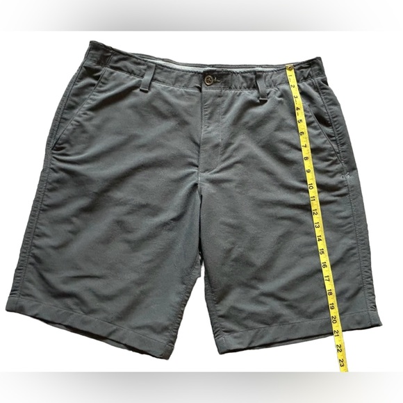 Under Armor Men’s Grey Comfort Waistband, Loose, DriFit Golf Shorts, Siz… - Picture 3 of 10